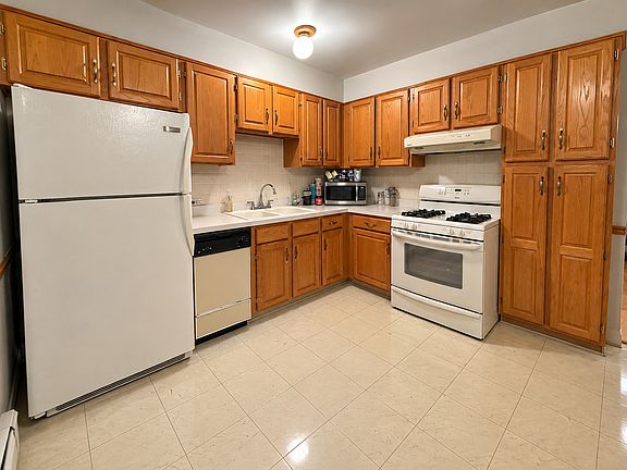 5th image of 1321 S Finley Rd APT 312