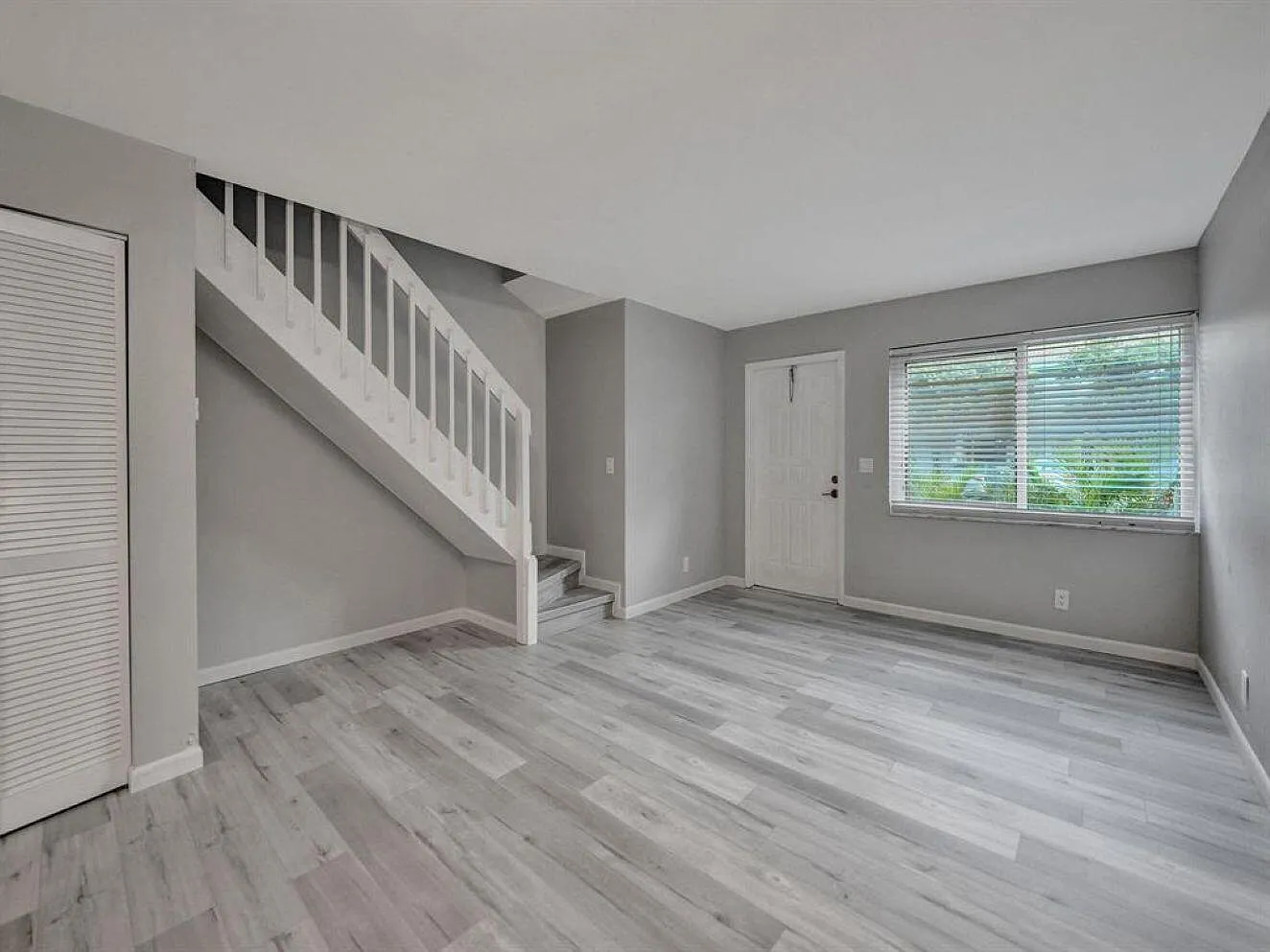 2 bed, 2.5 bath, 1280 sqft, $2,600 — Photo 4