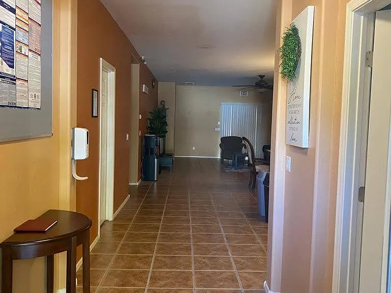8143 W Riverside Ave — Photo 18