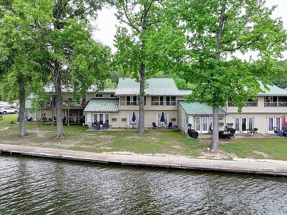 2nd image of 179 River Mill Ct #D-1