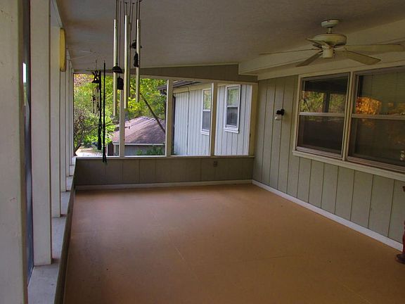 5th image of 4718 S Wildwood Dr