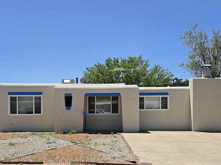 10704 Constitution Ave NE — Photo 16
