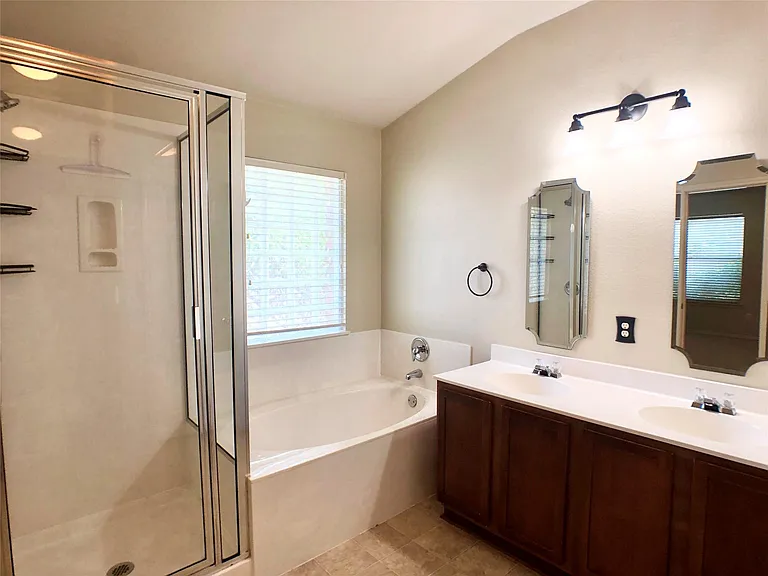 2141 Pearson Way — Photo 16