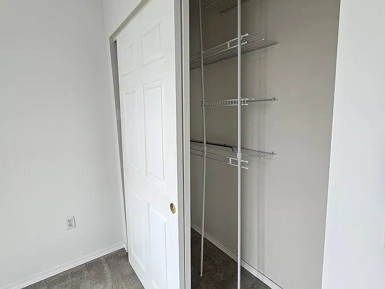 4453 Tolt Ave #B — Photo 3