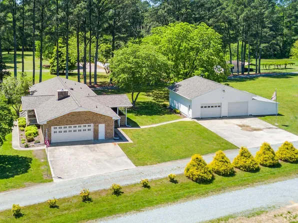 4418 Carpenter Pond Rd, Durham, NC 27703