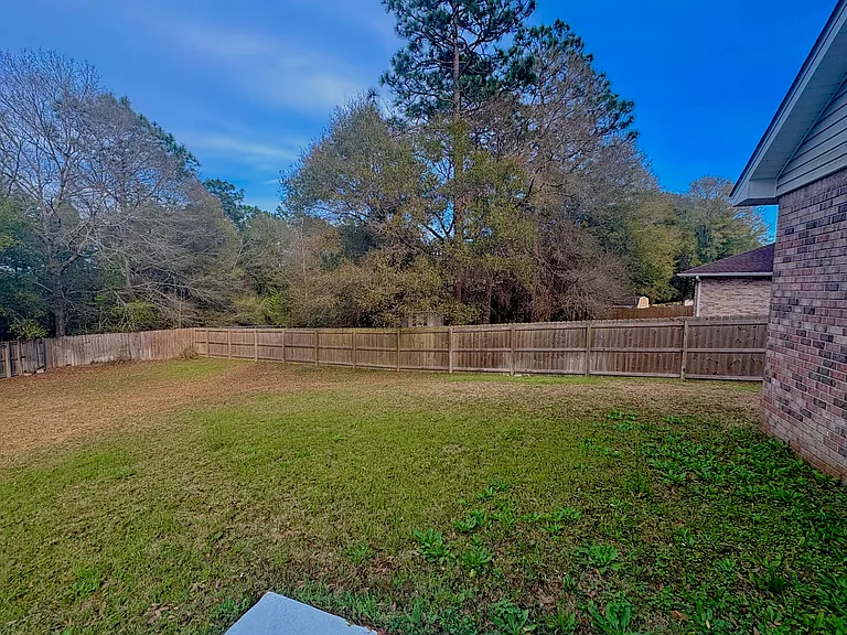 6879 Cedar Ridge Cir — Photo 13