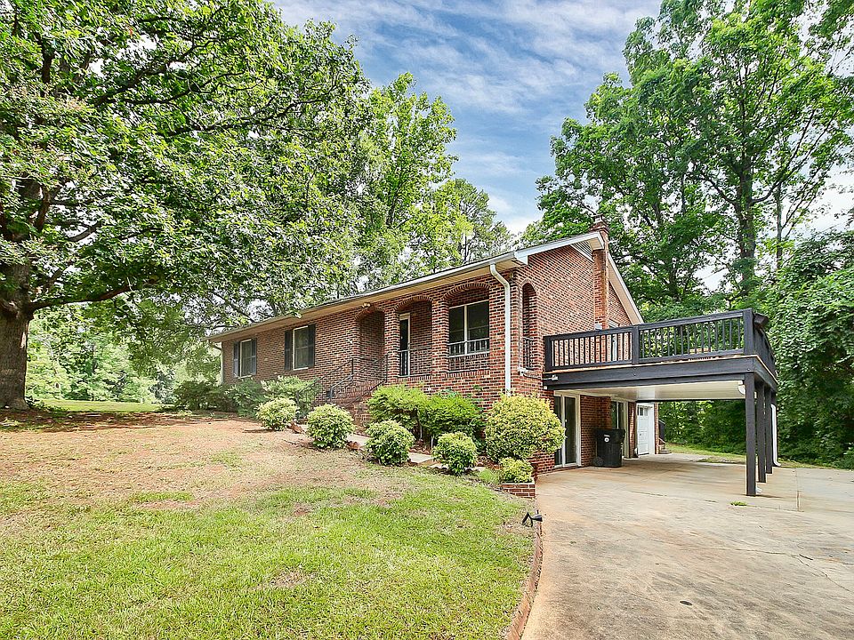 1st image of 3098 Walter Dr NW