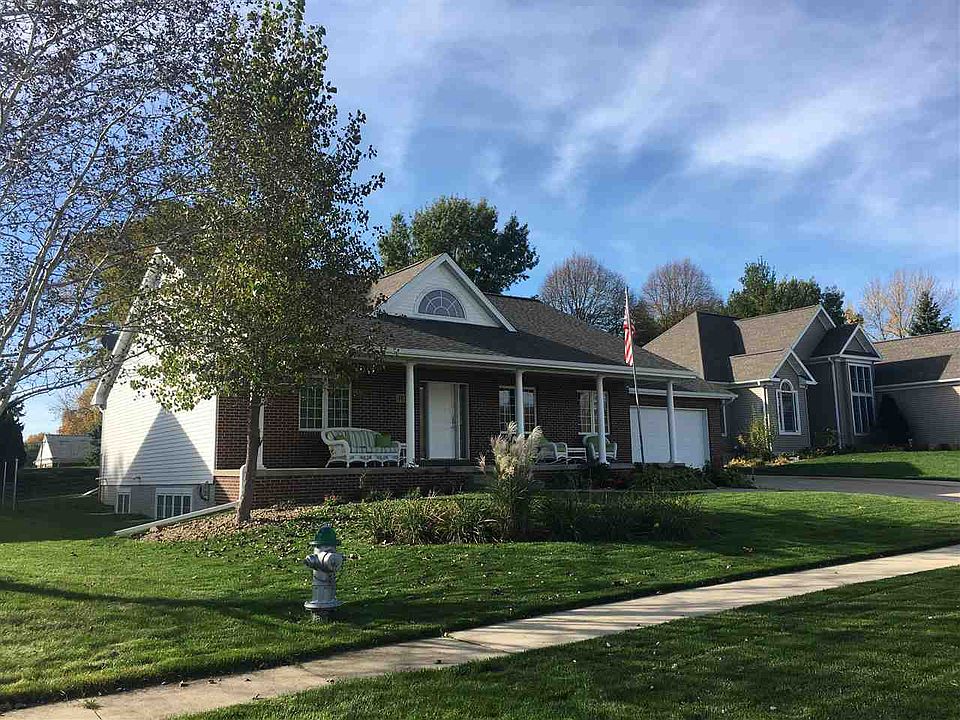 1st image of 1011 Barrington Dr