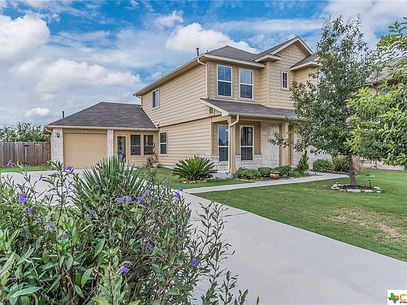 3rd image of 214 McCoy Ln