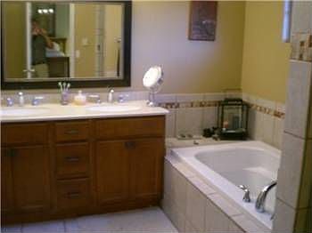 4th image of 3802 17th Avenue Ct NW