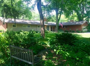 1350 Braeburn Ave, Flossmoor, IL 60422