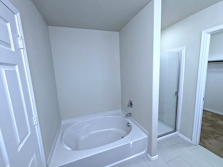 704 Rivers Creek Ln — Photo 20