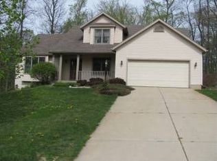 25635 Den Trl, South Bend, IN
