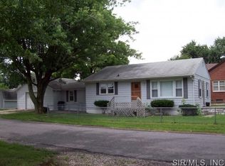1920 Olive St, Highland, IL 62249