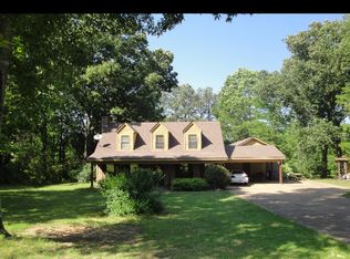 1854 Tina Dr, Hernando, MS 38632