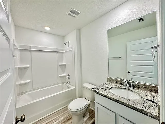 1069 Hayward Loop — Photo 7