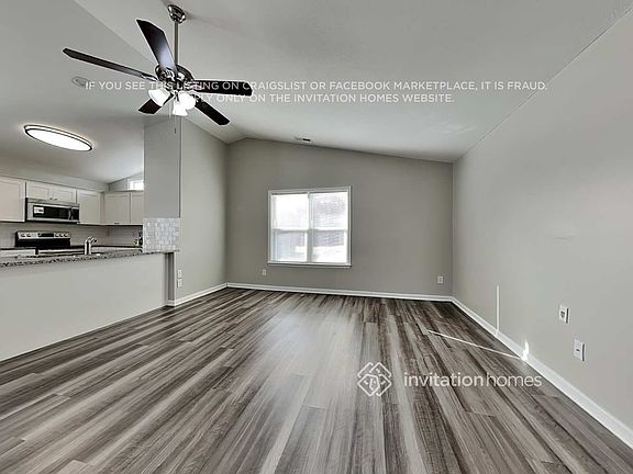 3rd image of 107 Sampson Ct