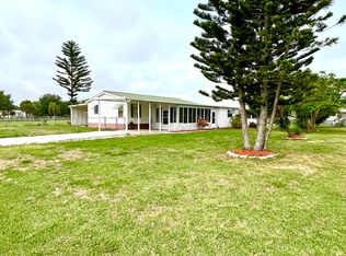 1303 Jordan Loop, Okeechobee, FL 34974