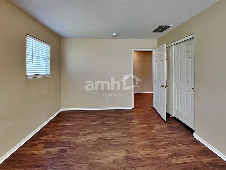 7006 W Irwin Ave — Photo 19