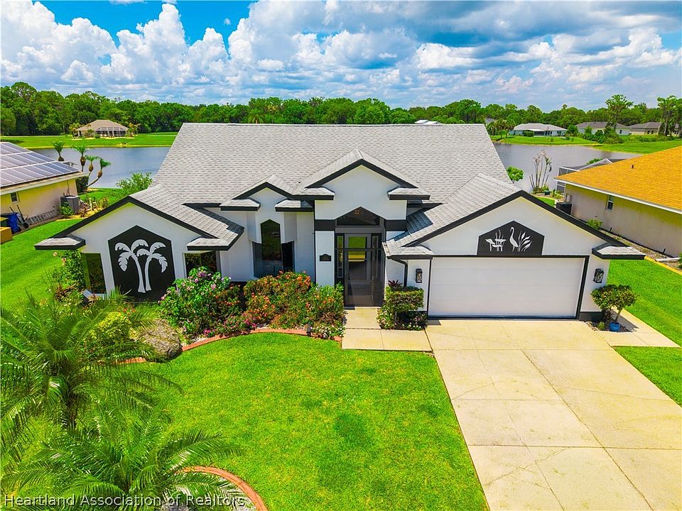 1st image of 1212 Lakeside Way