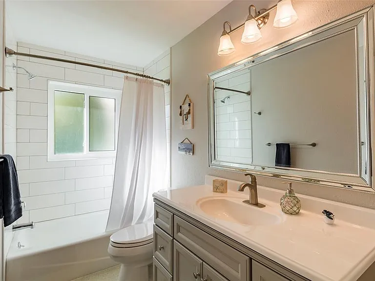 3005 Chase Cir — Photo 17