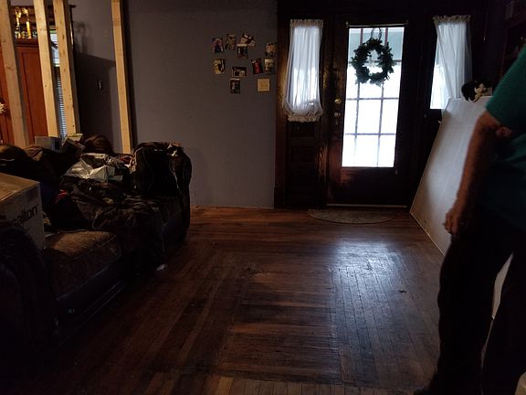 4th image of 120 Lincoln Ave