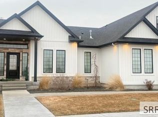2635 Spring Gulch Dr, Ammon, ID 83406
