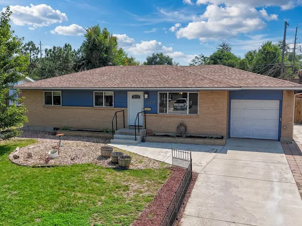 1320 27th St, Greeley, CO 80631