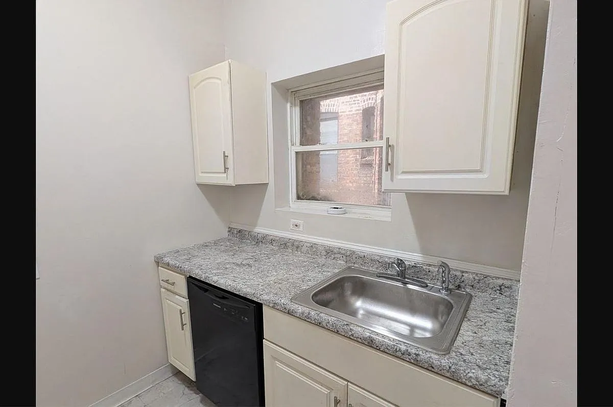 1 bed, 1.0 bath, 398 sqft, $1,995 — Photo 4