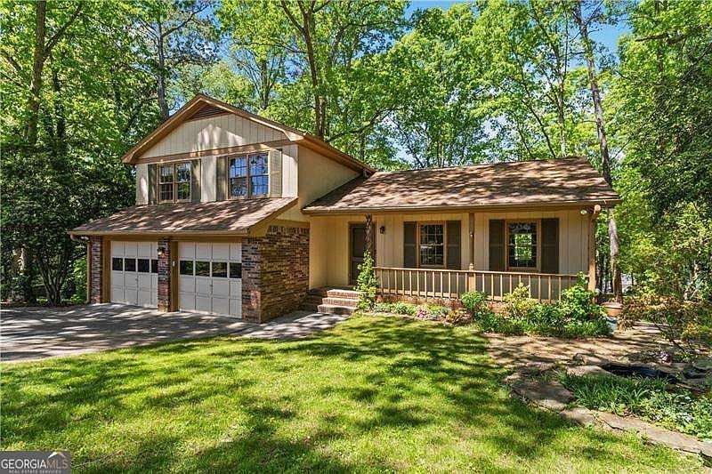 1st image of 2837 Rosemont Dr