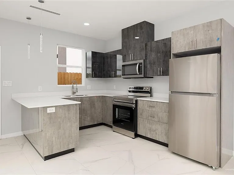 3531 S Dominique Dr #2 — Photo 2
