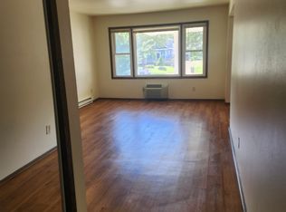 4224 W Howard Ave #5, Milwaukee, WI 53221