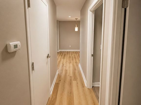 5th image of 233 Ridgewood Ave APT 9