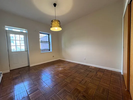 Rented by Compass | media 2