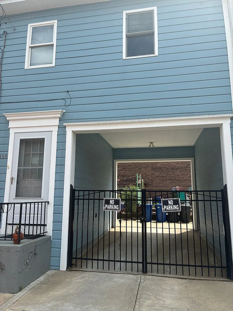 Nice 2 Bedroom in Trendy Lawrenceville — Photo 1