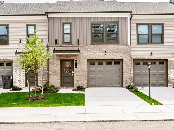925 Encore Autumn Ln, Richmond, VA 23227