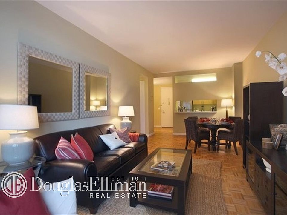 1st image of 200 Water St APT 1616