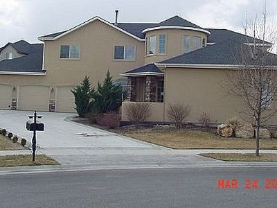781 E Fallingbranch Ct, Meridian, ID, 83642