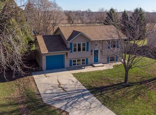204 Kara St, Edgerton, WI 53534