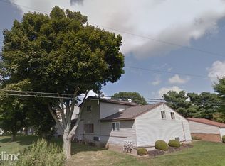 785 Kerns Dr NE APT B, Bolivar, OH 44612