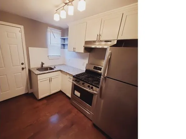 3208 Lake Ave, Baltimore, MD 21213