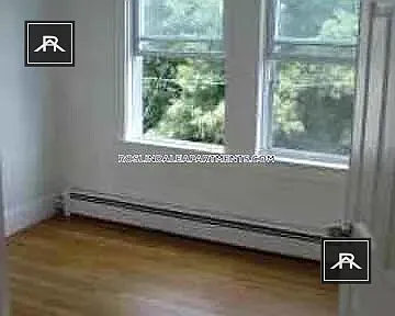 2 bed, 1.0 bath, $2,900 — Photo 3
