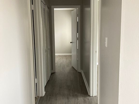 2nd image of 43 Davenport Ct