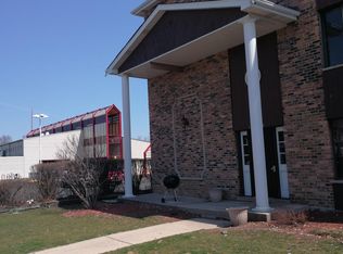 14743 Kenton Ave APT 3B, Midlothian, IL 60445