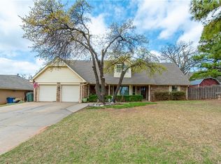 1217 Pine Oak Cir, Edmond, OK 73034