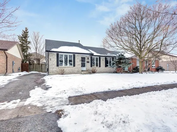 526 Lansdowne Ave, Woodstock, ON N4T 1J8