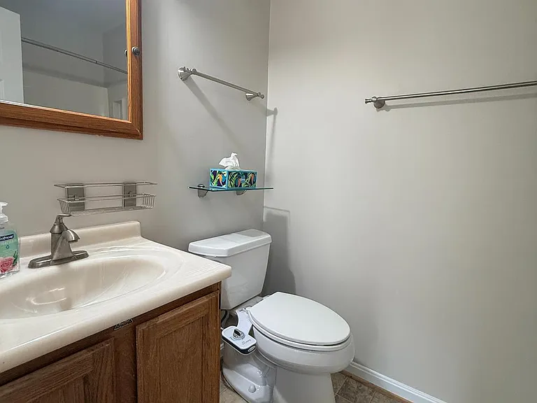 32 Provincial Pkwy — Photo 5
