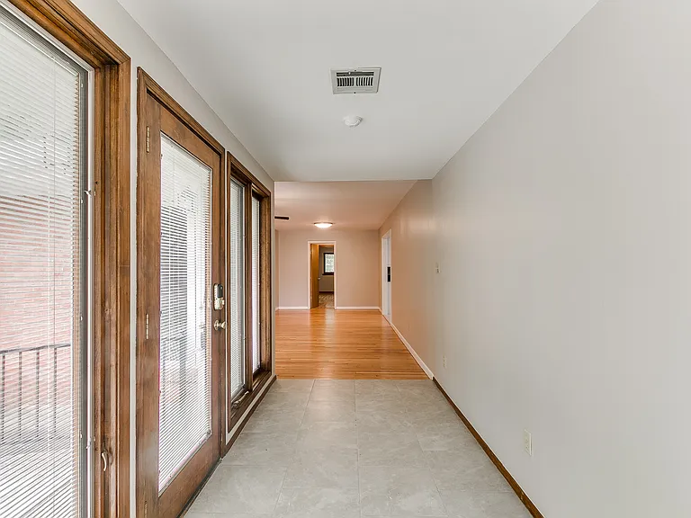 1214 Cruce St — Photo 4