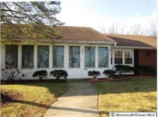 269A Kingston Ct, Lakewood, NJ 08701