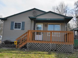 2316 Beechwood Dr, Flint, MI 48506